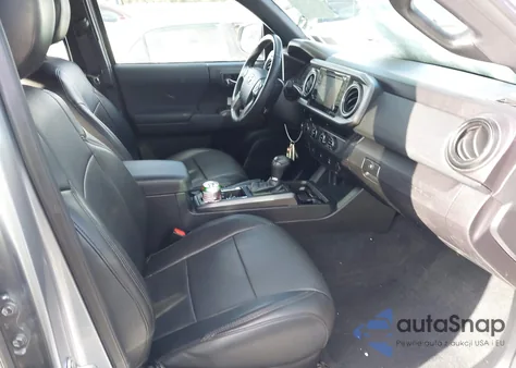 2017 Toyota Tacoma Trd Off Road from USA, damaged, VIN 3TMCZ5AN2HM077875